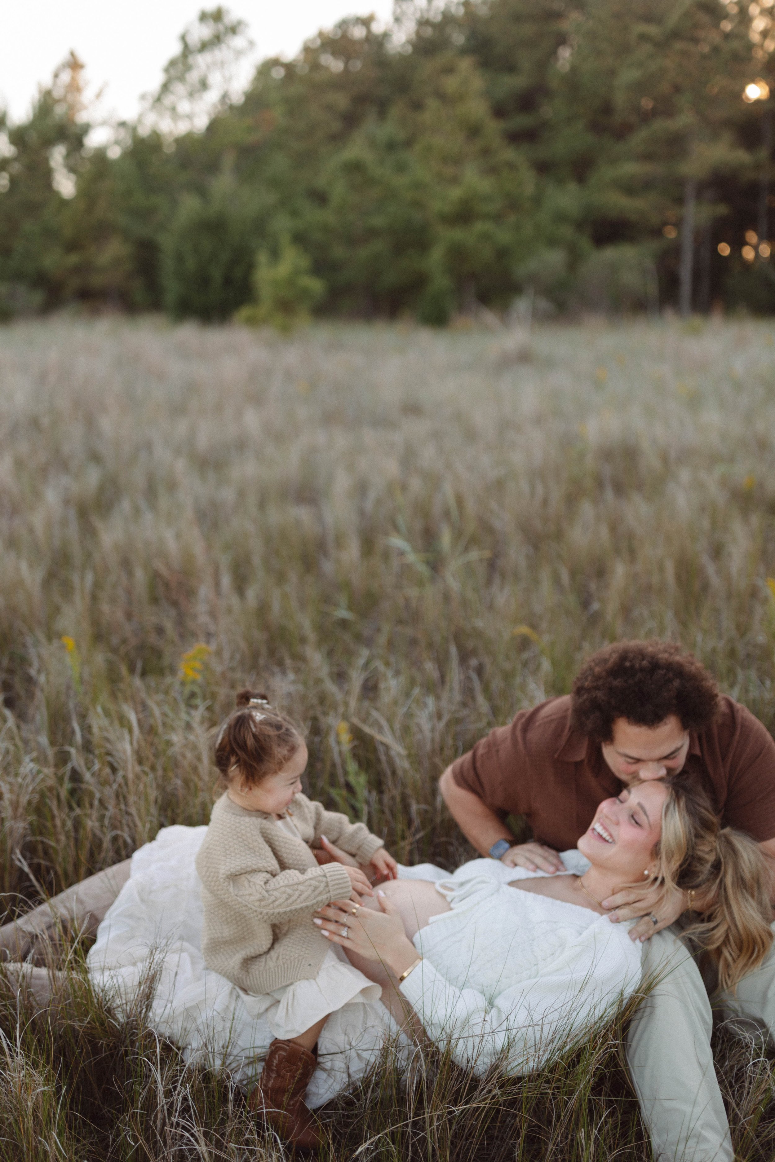 Juliana_Maternity_BrockEnvironmentalCenter_VirginiaBeach_202590_.jpg