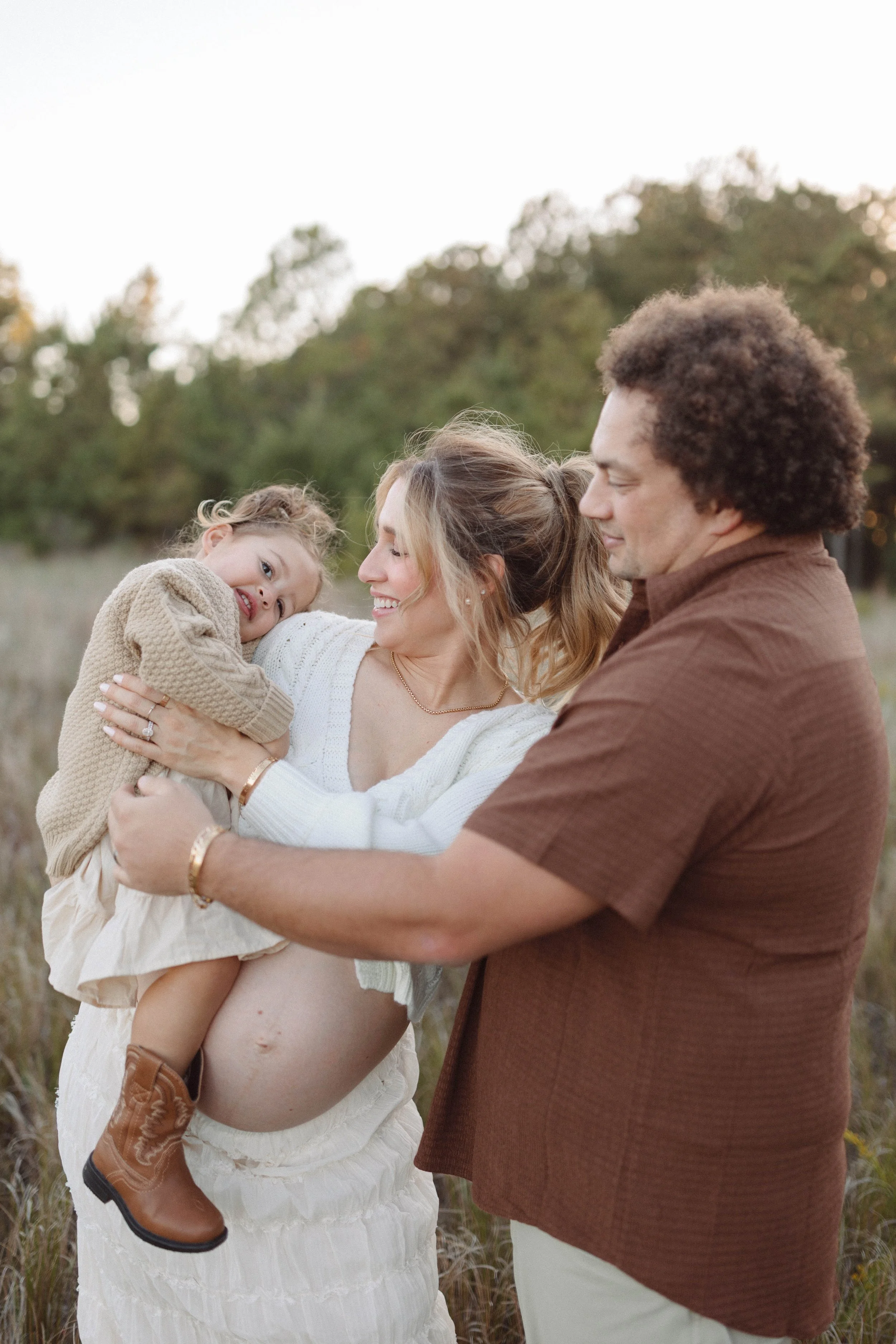 Juliana_Maternity_BrockEnvironmentalCenter_VirginiaBeach_2025103_.jpg