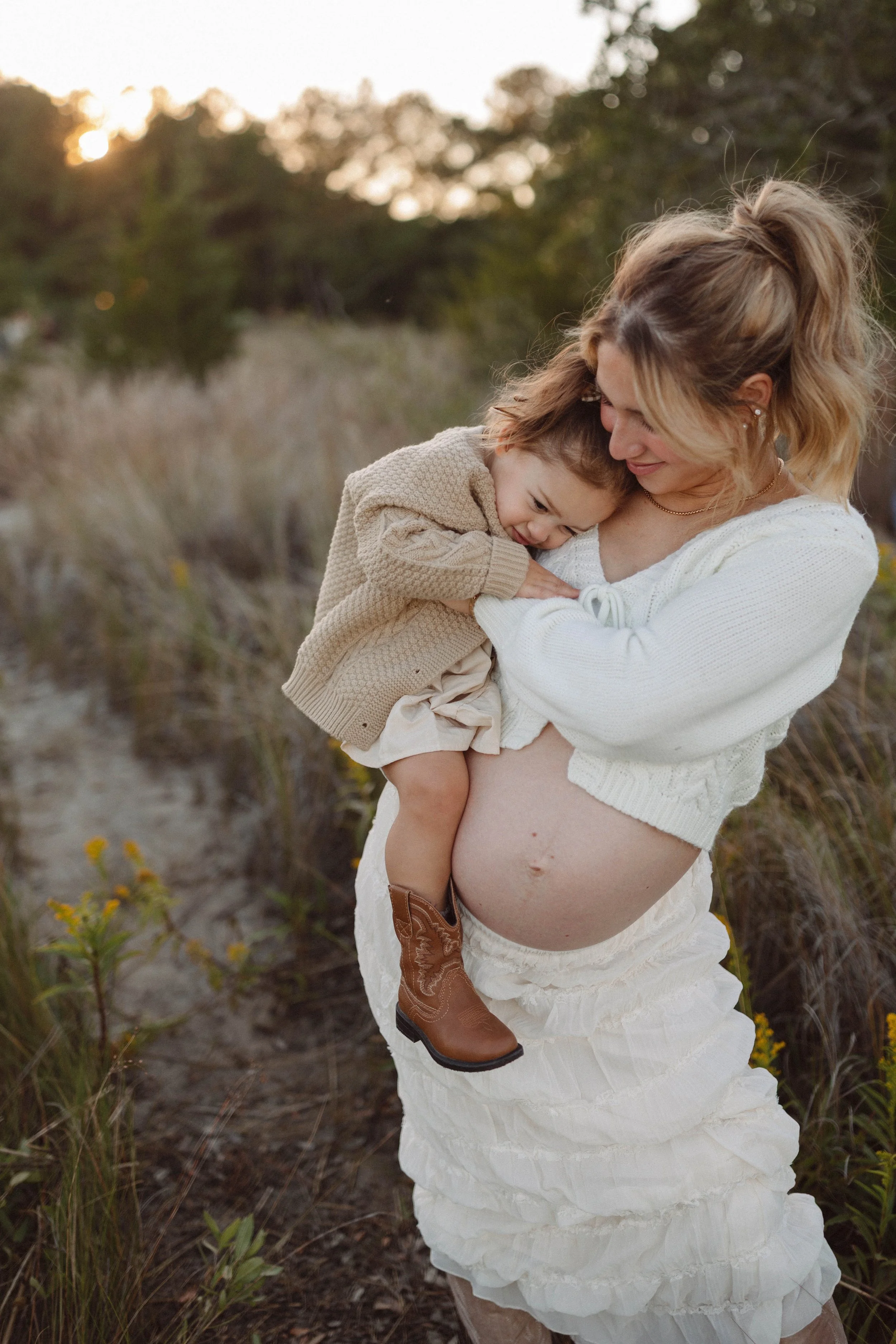 Juliana_Maternity_BrockEnvironmentalCenter_VirginiaBeach_2025126_.jpg