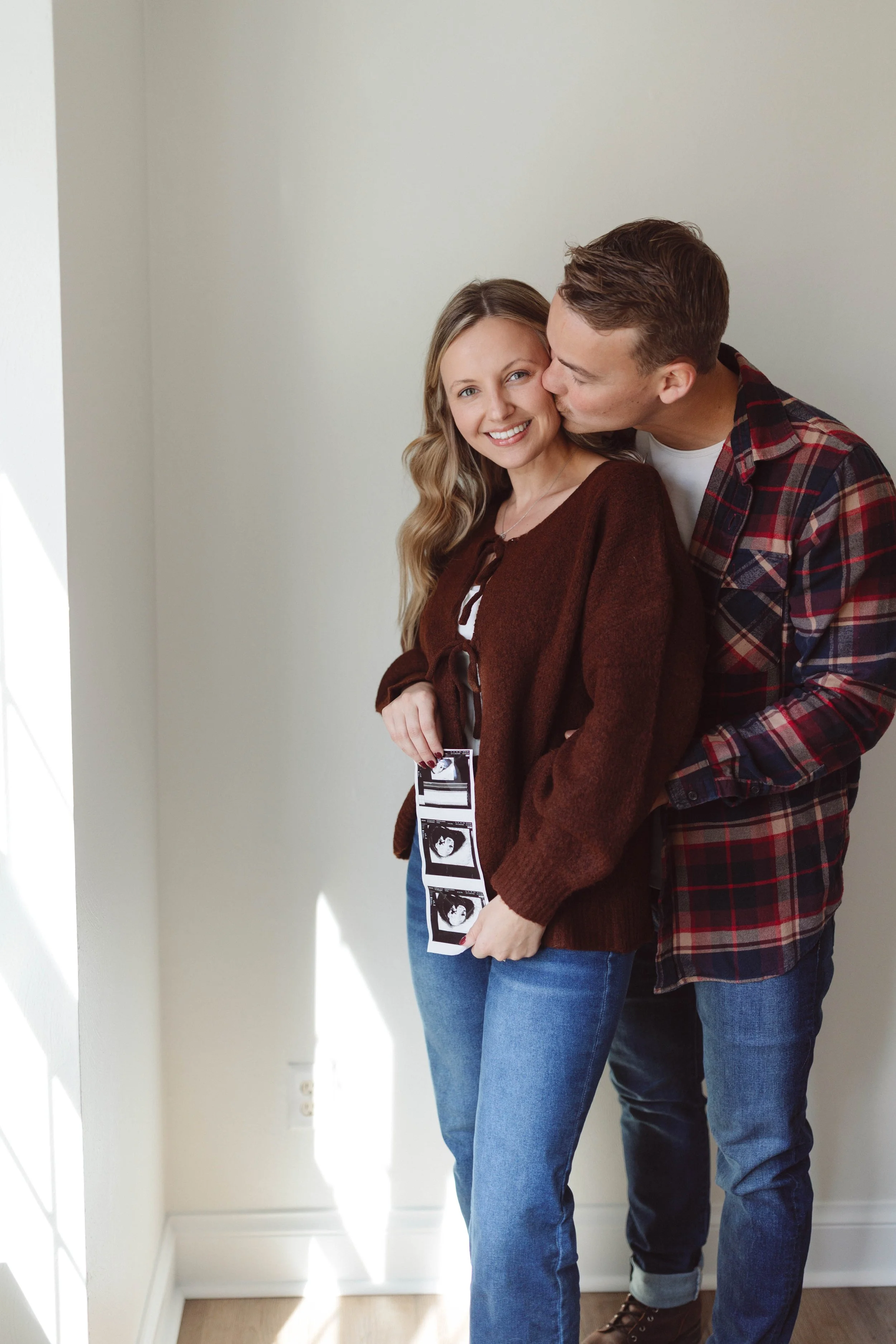 amandacrowther_babyannouncement_victoriahartellphotography19_.jpg