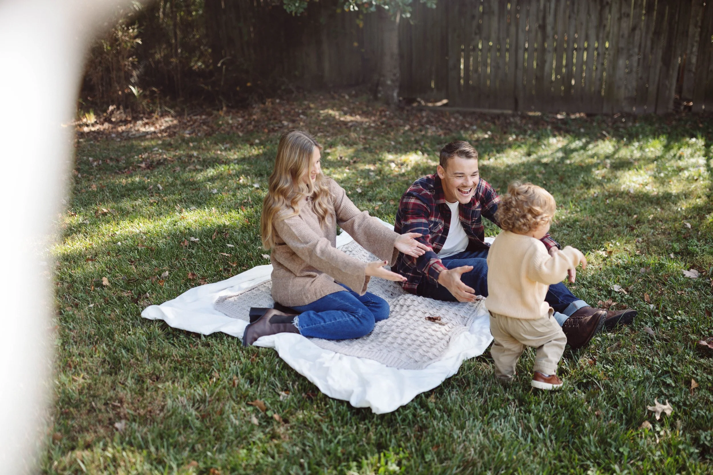 amandacrowther_babyannouncement_victoriahartellphotography57_.jpg