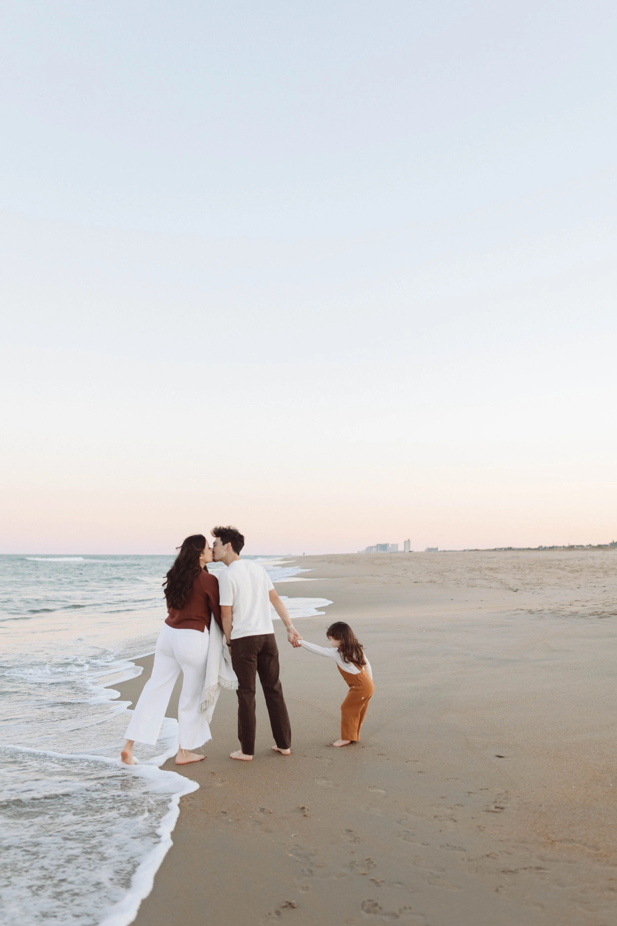 WidoFamily_VirginiaBeachPhotographer_VictoriaHartellPhotography111_.jpg