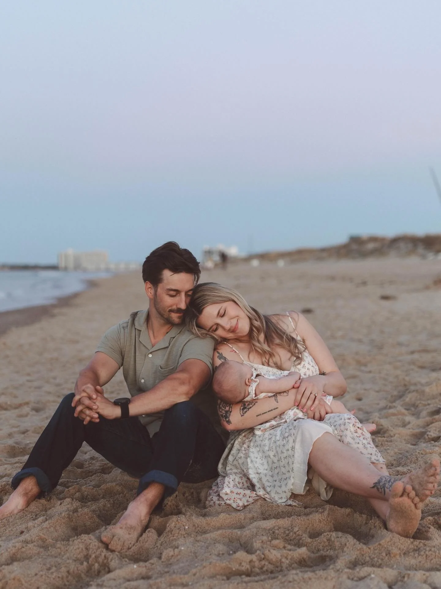 This might be really weird to say but&hellip;

Kaylin and Ian struck me as being wildly in love with being parents.

Here&rsquo;s what I mean by that:

This session felt like it was just one big celebration of their sweet daughter. You could see how 