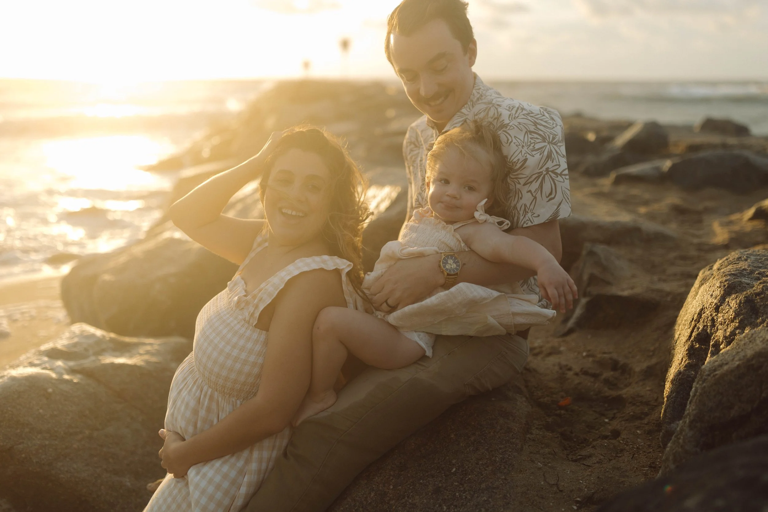 gretzmaternity_virginiabeachoceanfrontmaternity91_.jpg