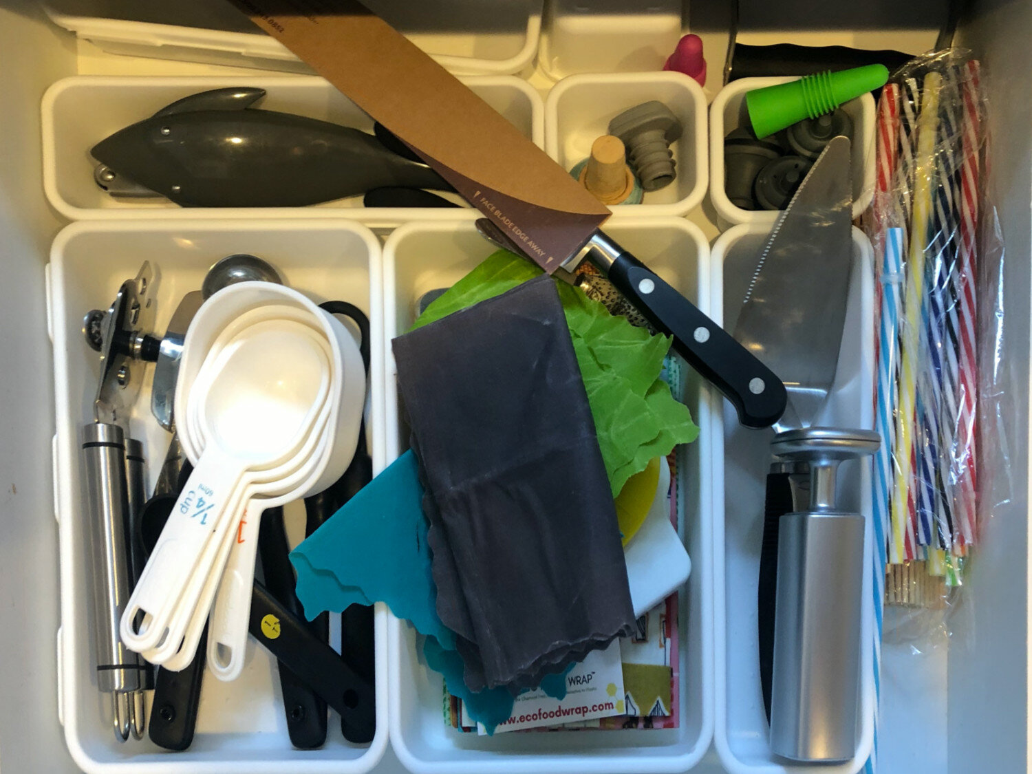 20190701_Academy_Kitchen_Drawer1_Before_3x2_SliderV01_1500px.jpg
