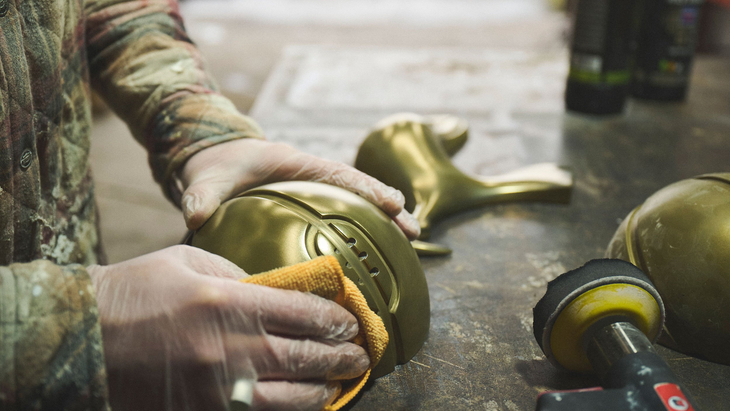 London-mould-makers-fabrication-fiberglass-casting-rubber-cold-cast-welding-metal-work-bronze-polish-spray-resin-jesmonite