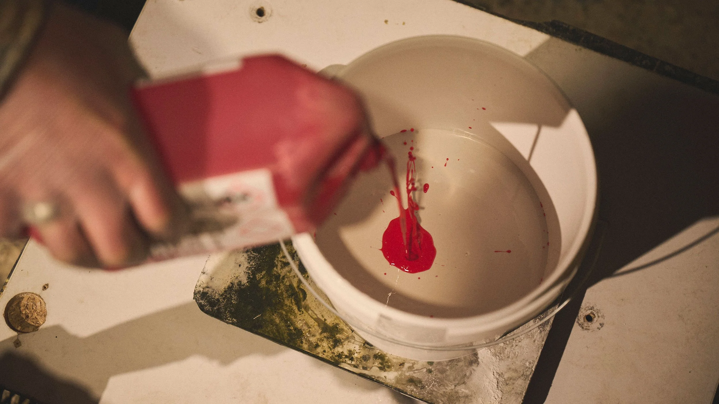 London-mould-makers-fabrication-fiberglass-casting-rubber-cold-cast-welding-metal-work-bronze-polish-spray-resin-jesmonite