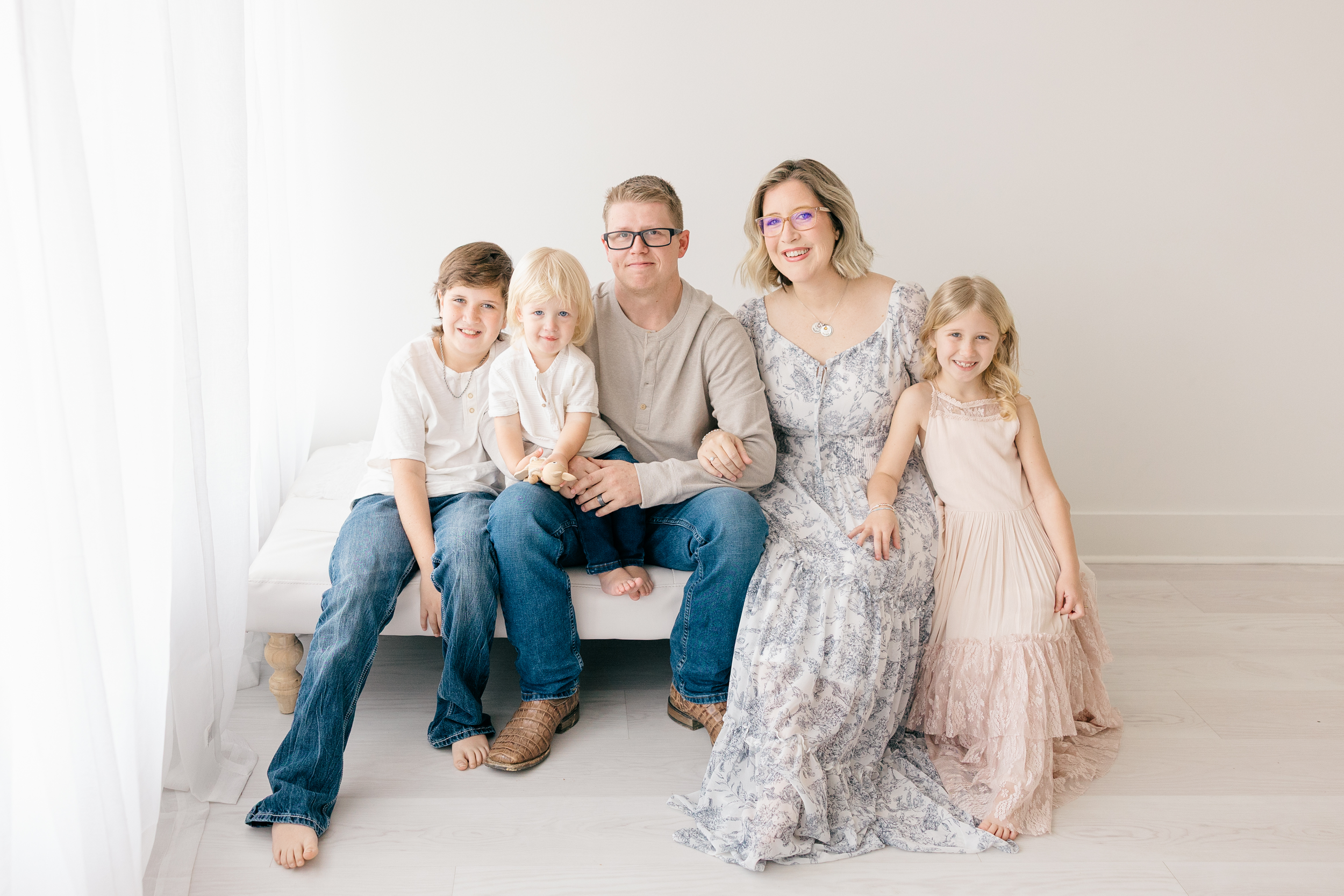 family-photographer-starkville-ms.png
