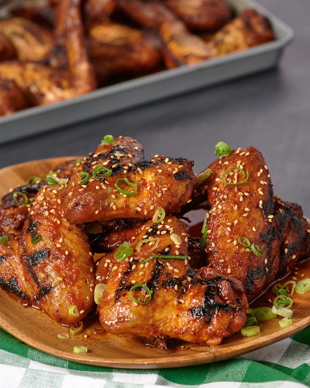 【10/5本日限り】スパイシーコリアンBBQチキンウィングが1パウンドあたり$2.99🉐
今日の夜ご飯に何を作るか決まってない方、もうこれで決まり❣️

毎週月曜日は、マイカイマリネートミートがお得🥰
美味しく味付けてあるので、グリルにポイっと入れるだけでおかずが一品完成🙌
忙しい主婦（夫）の心強い味方なのです〜
.
.⁠
\次のハワイ旅行まで忘れないように保存しよう/⁠
@foodlandalamoanajp⁠
.⁠
.⁠
#ハワイ大好き #ハワイグルメ #美味しいハワイ #ハワイ好きな