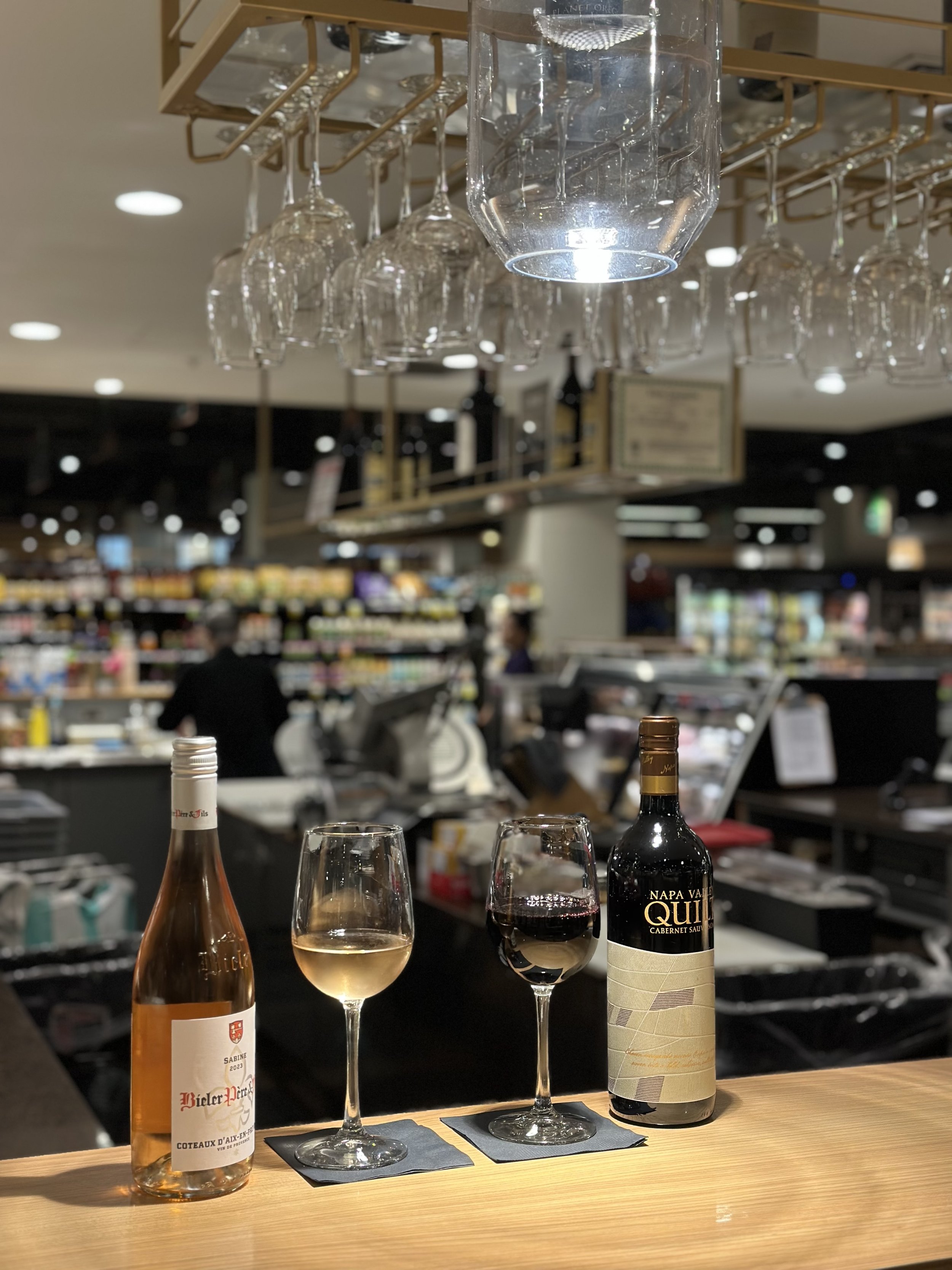 新ハッピーアワー情報！フードランドファームズアラモアナ店