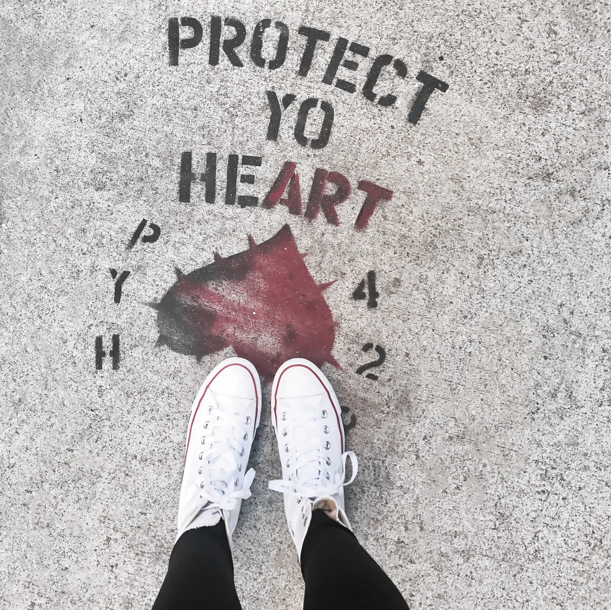  FLYERS AND TOUR MEDIA 