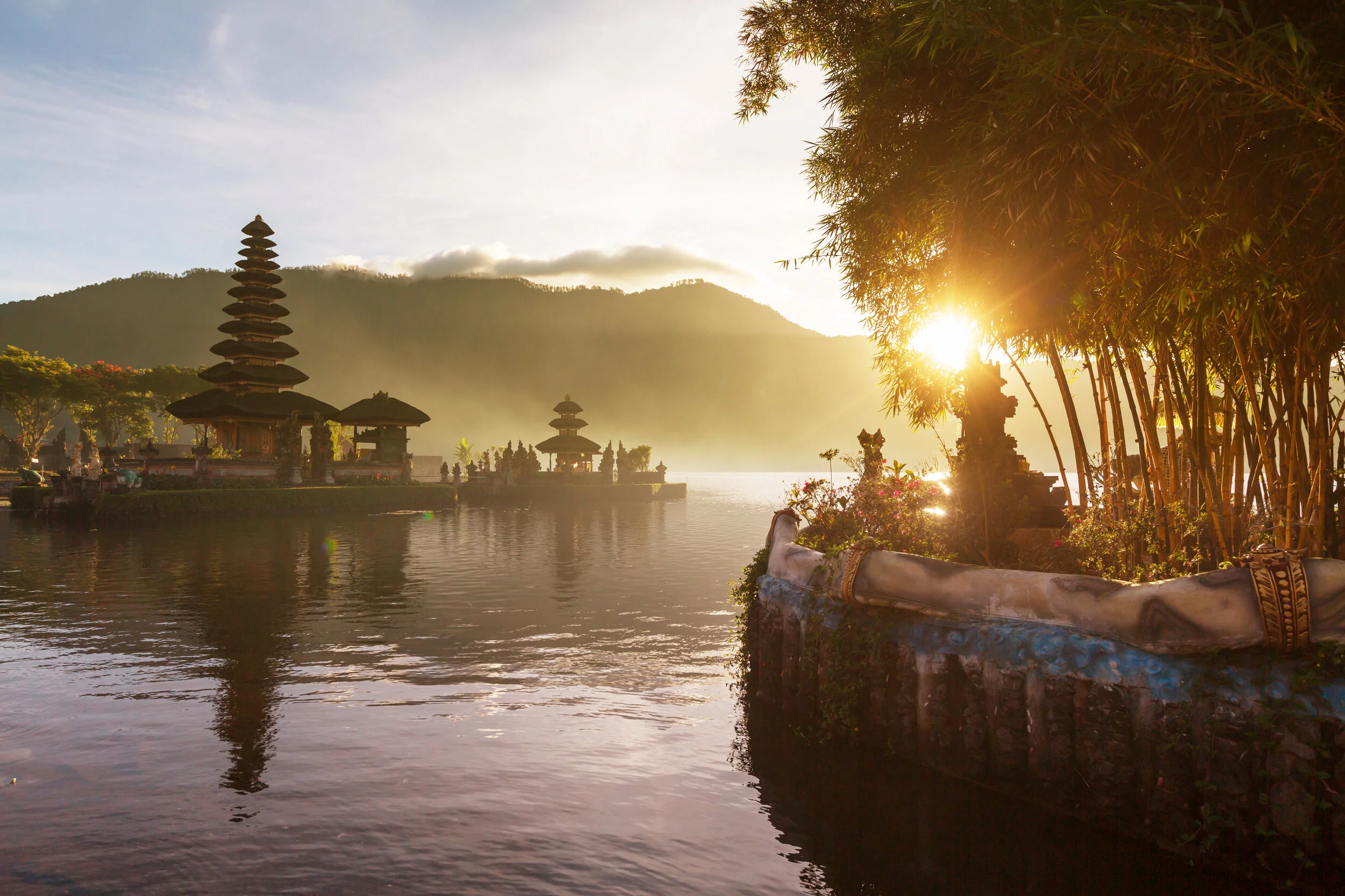 bigstock-Pura-Ulun-Danu-temple-Bali-I-67082104.jpg