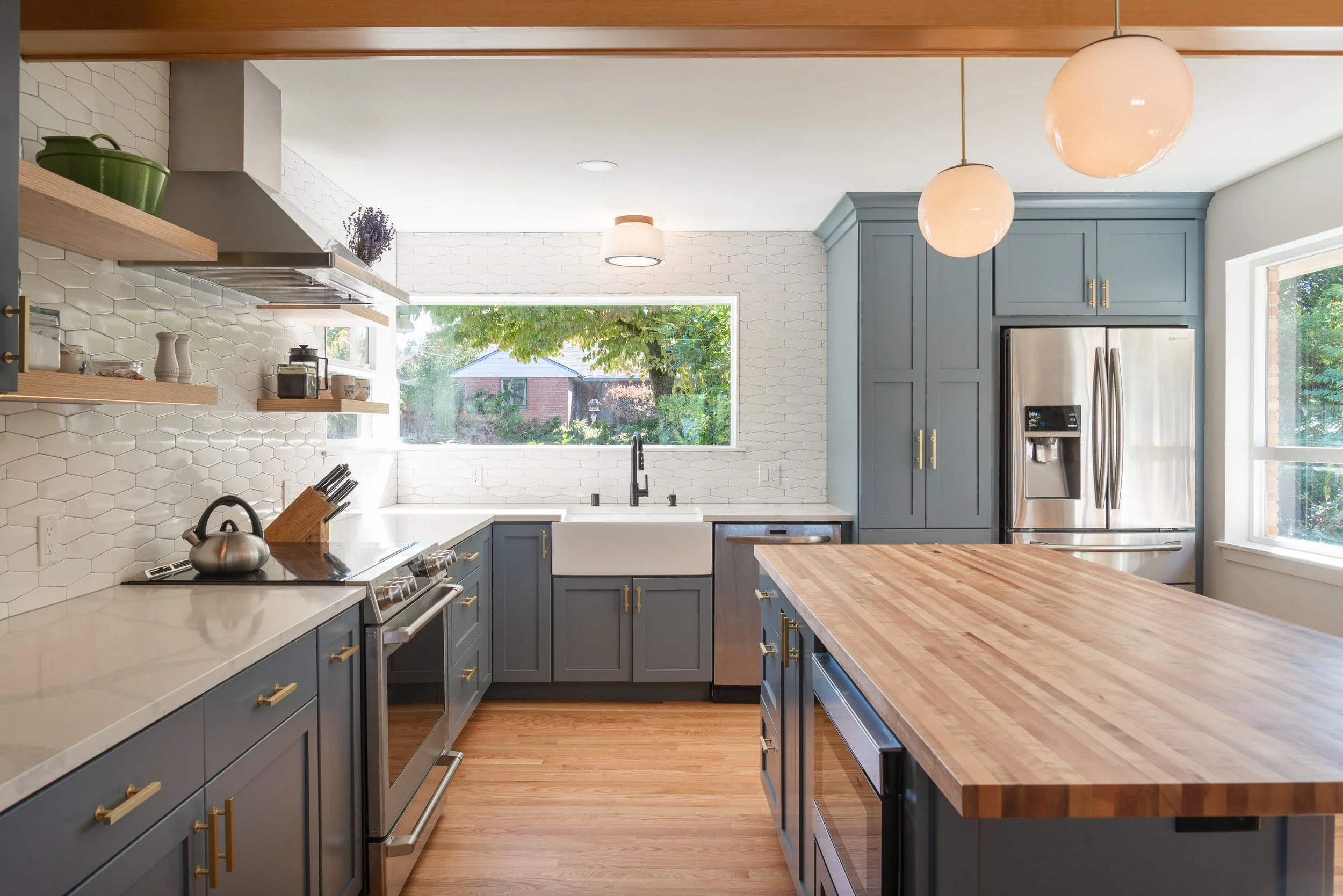 View Ridge 684343rdAveNESeattle-HighResolutionEditedFiles-1.jpg