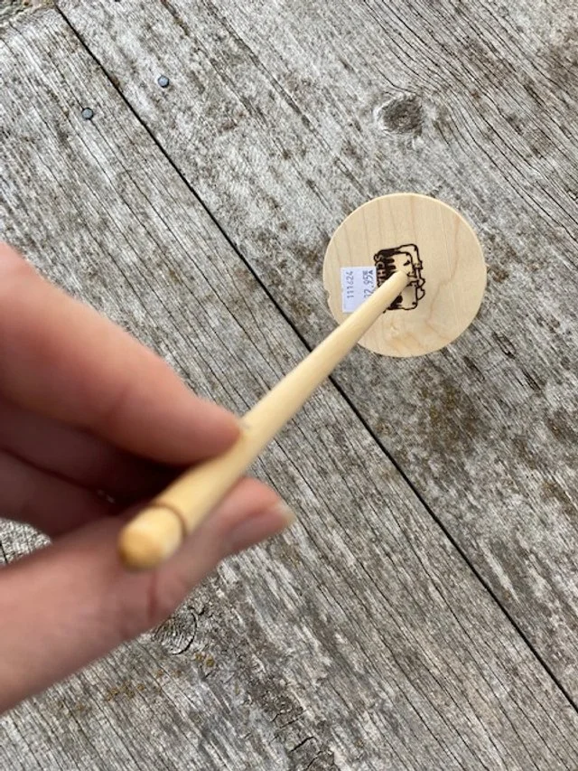 drop spindle.jpg