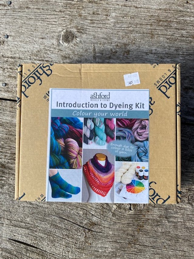 Ashford Introduction to dying kit.jpg