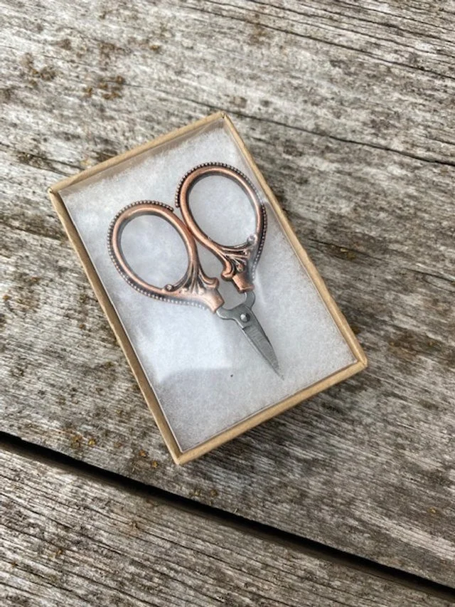 Teeny Weeny scissors.jpg