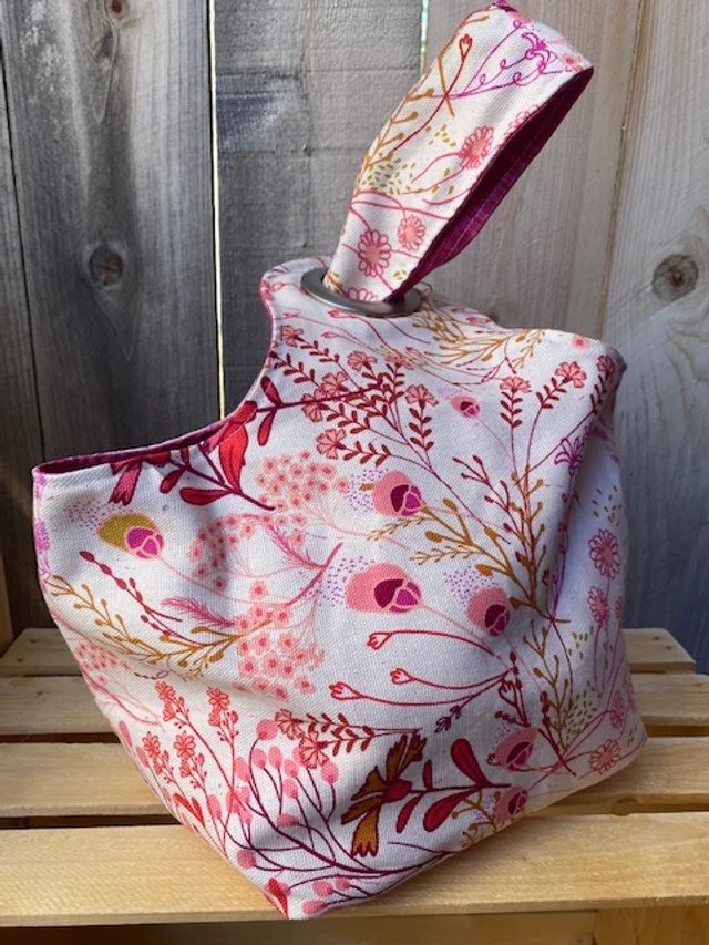 Binkwaffle knitting bag meadow medium.jpg