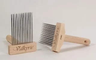Wool comb fine mini.jpg