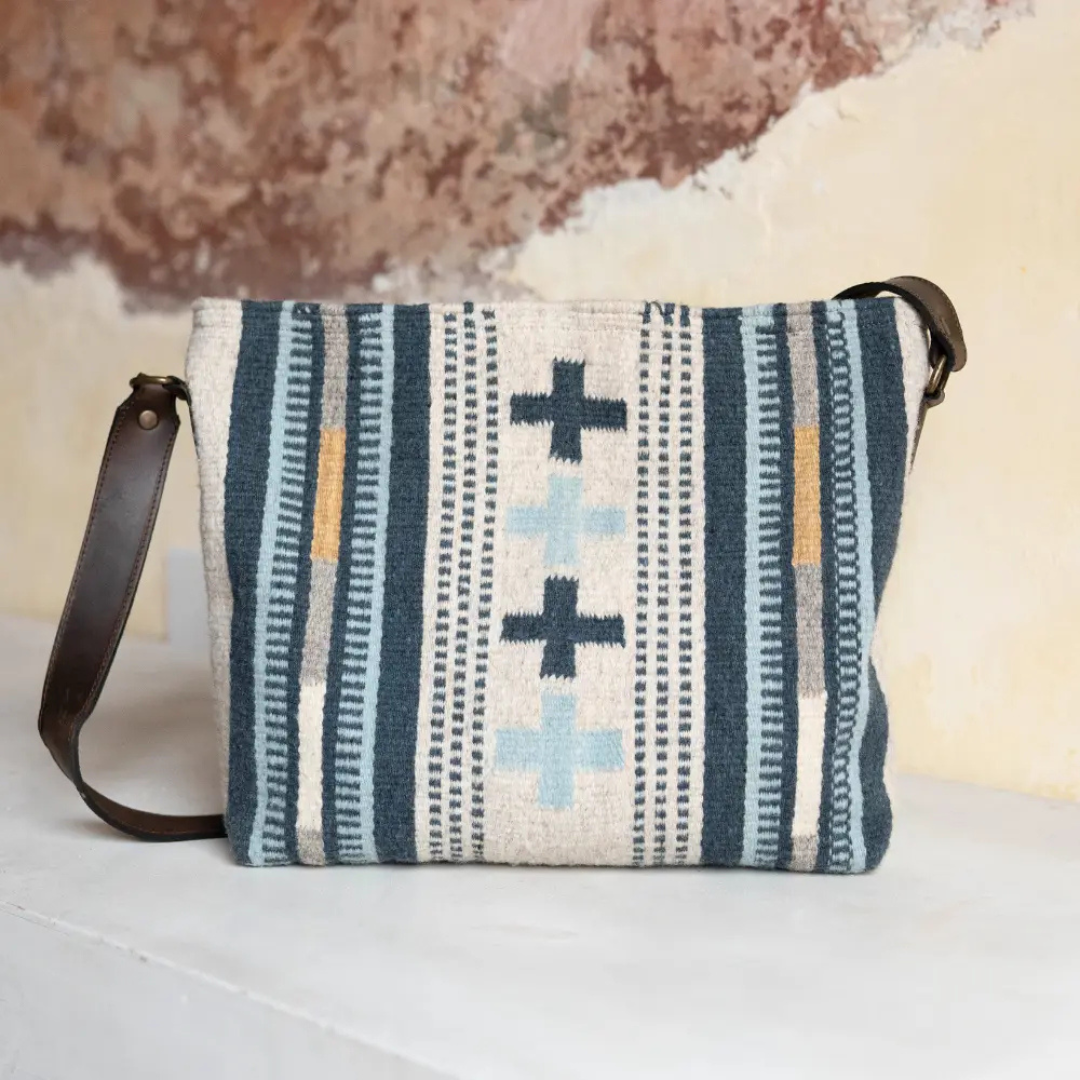 Amasouk coplatia shoulder bag.png
