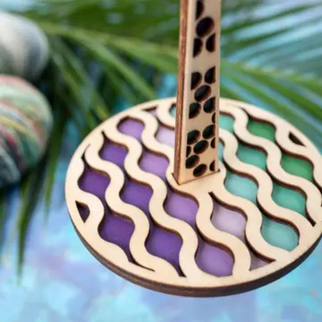 Lemonwood mini yarn minder #funky wave.png