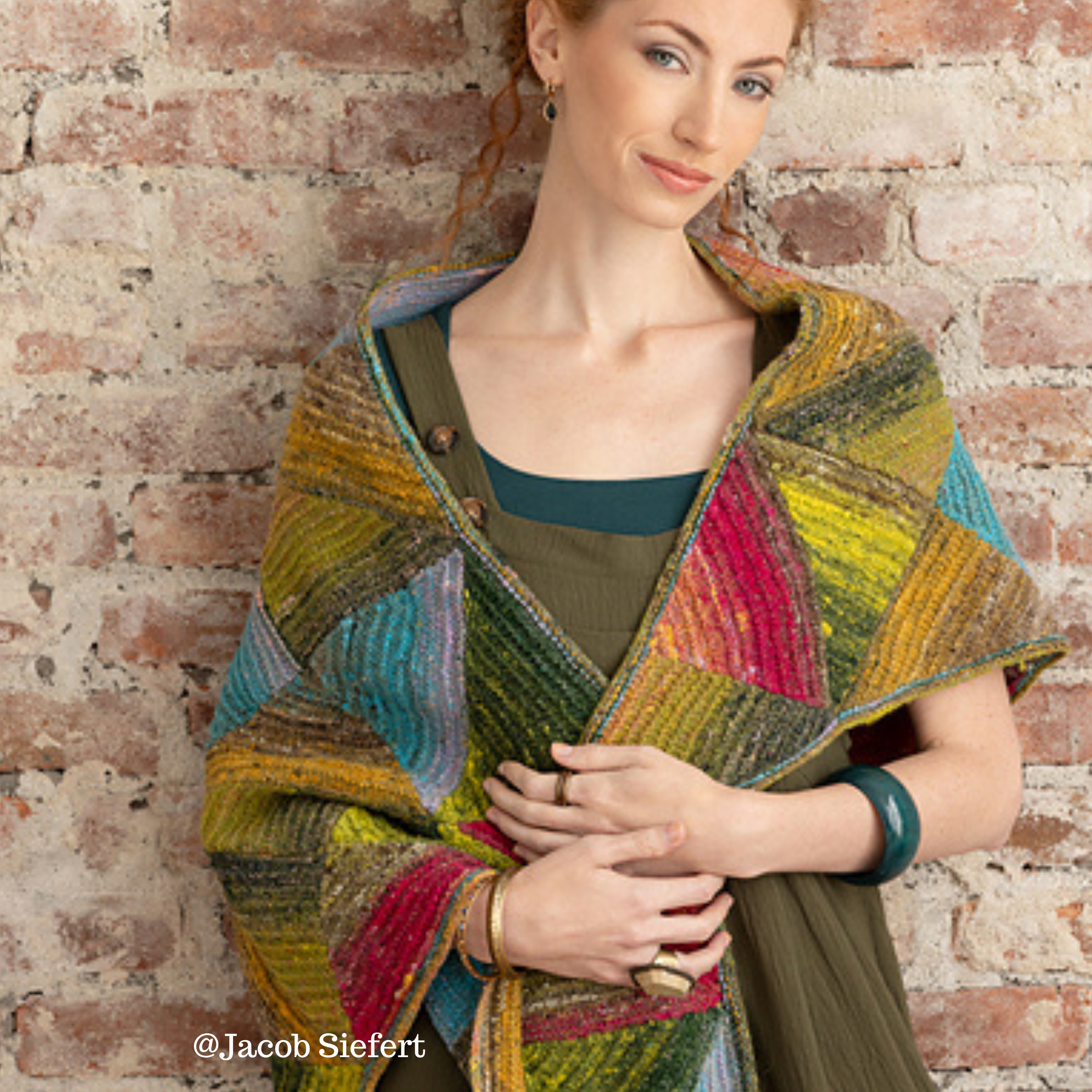 Metamorphose shawl kit.png