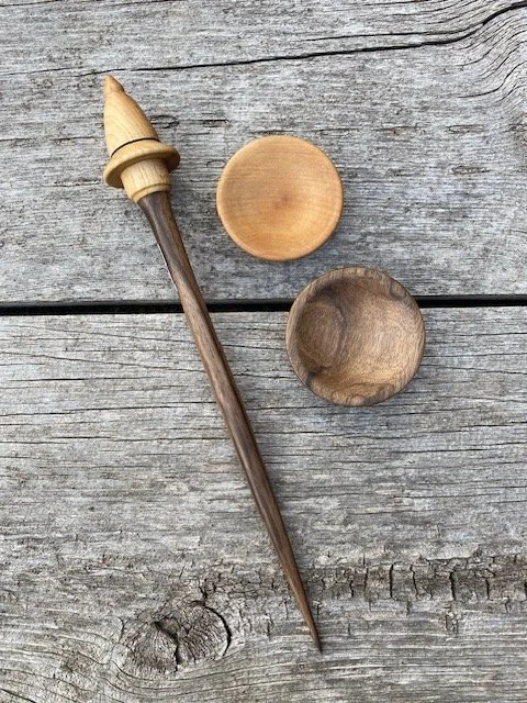 Kravelli supported spindles.jpeg