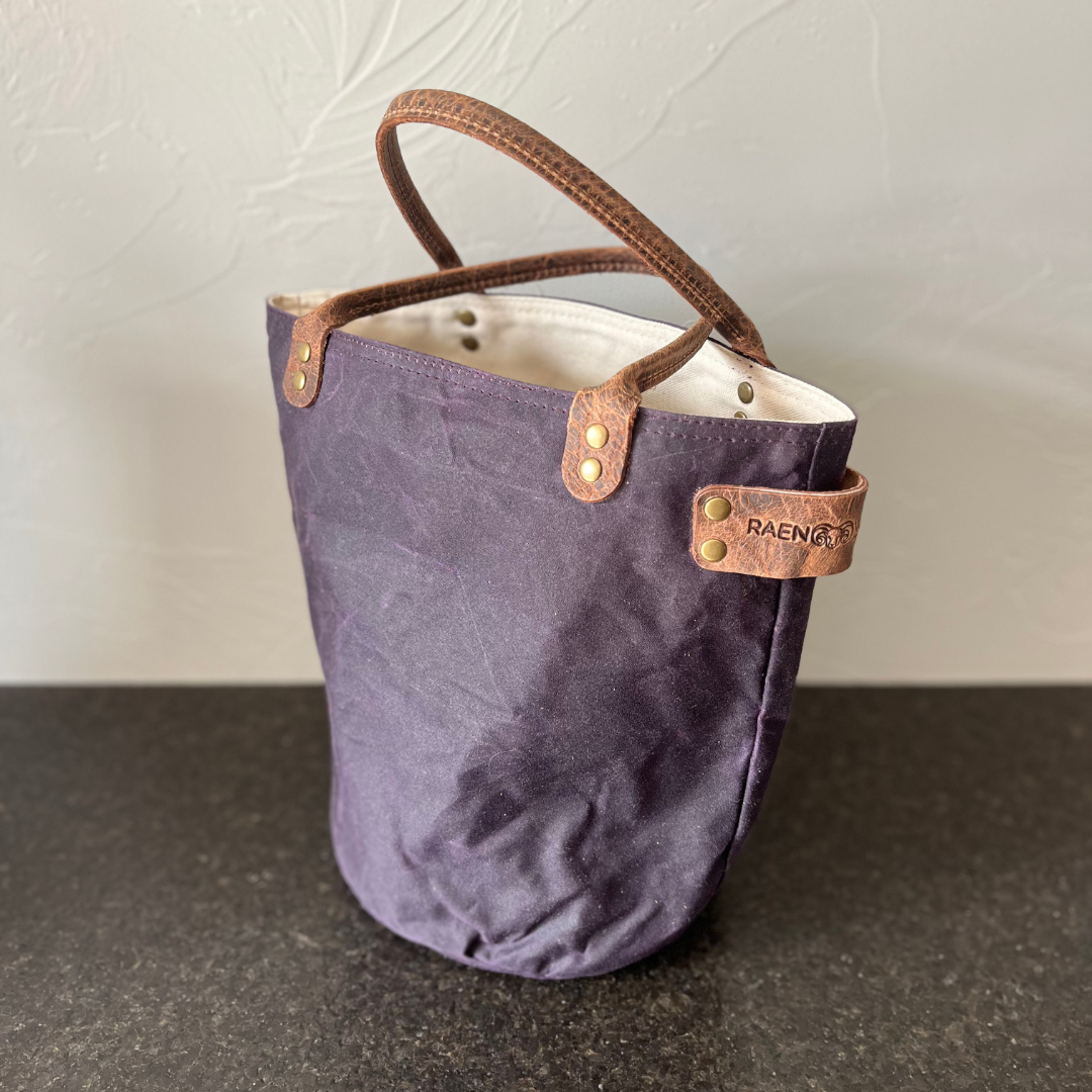 Raen works bucket project bag eggplant.png