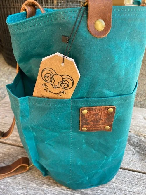 Raen works Utility Pack teal.jpg