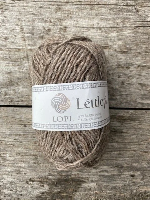 Lopi Lettlopi #0085 Oatmeal.jpg