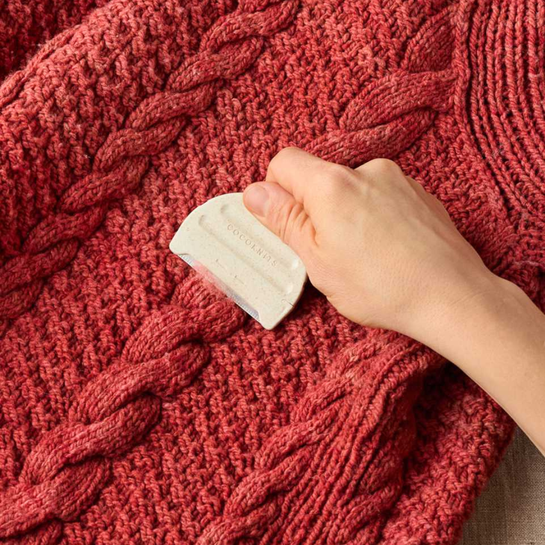 Cocoknits Fuzz off comb 2.png