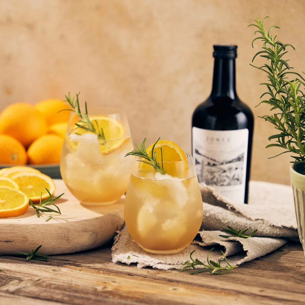 Wellness Without Alcohol: Why 0% Botanical Drinks Are Here To Stay