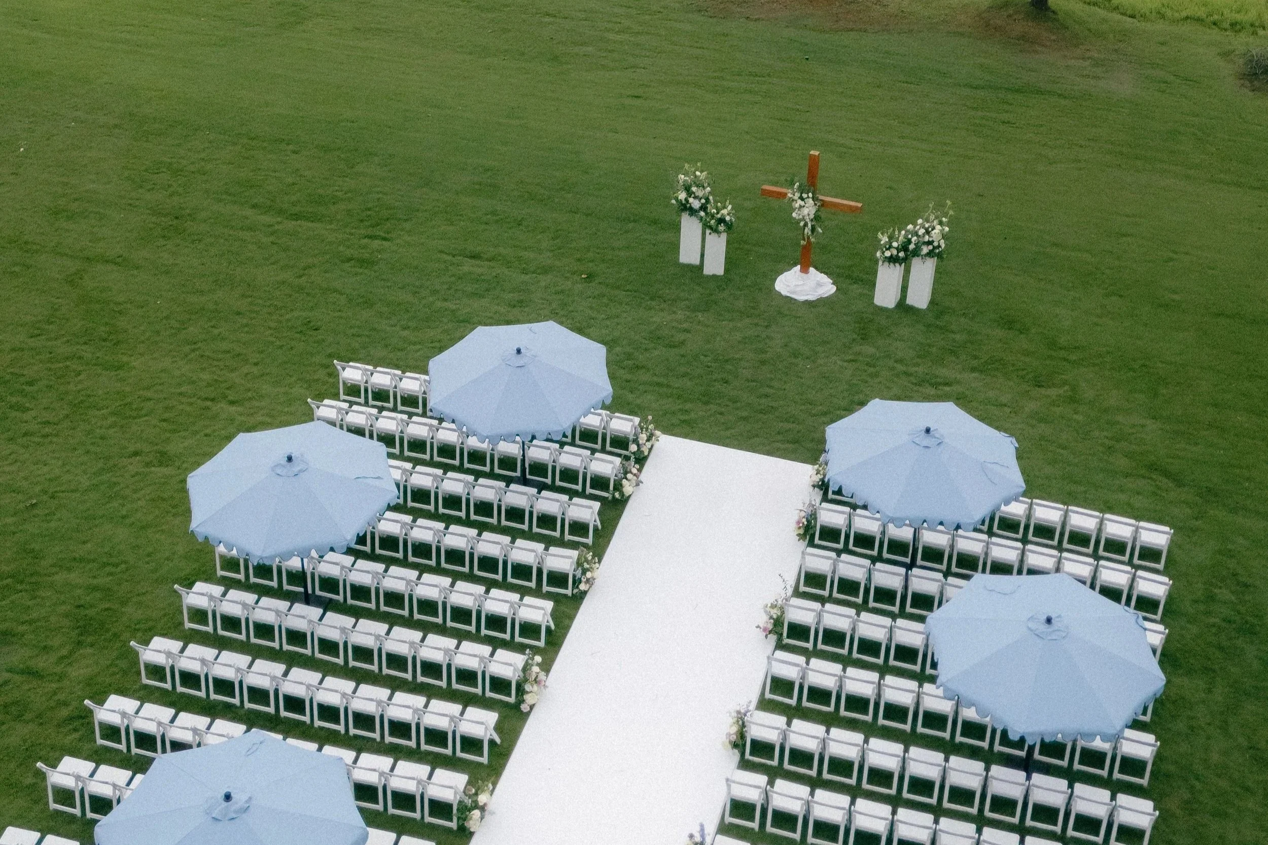 AERIAL OF OUTDOOR CEREMONY AT AUBURN OAKS FARM