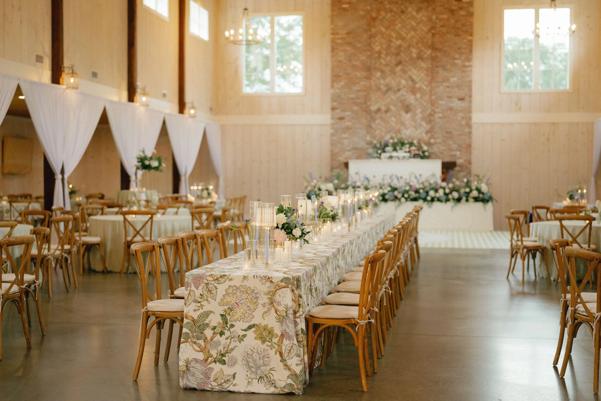 RECEPTION IN CLUBHOUSE AT AUBURN OAKS FARM