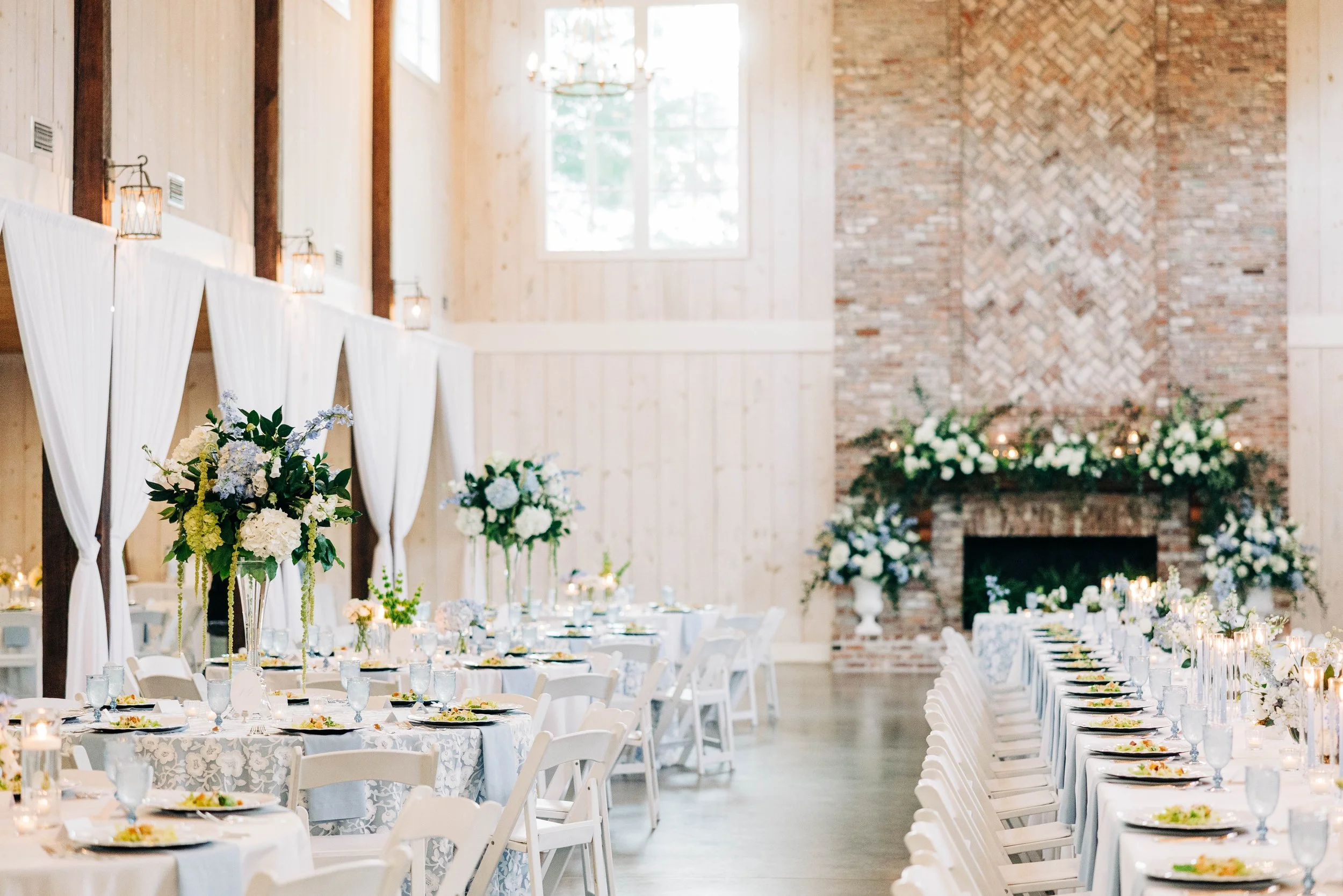 RECEPTION IN CLUBHOUSE AT AUBURN OAKS FARM
