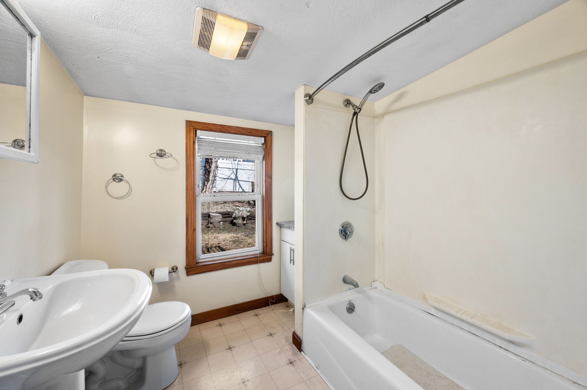 40-web-or-mls-5Hudson_005.jpg