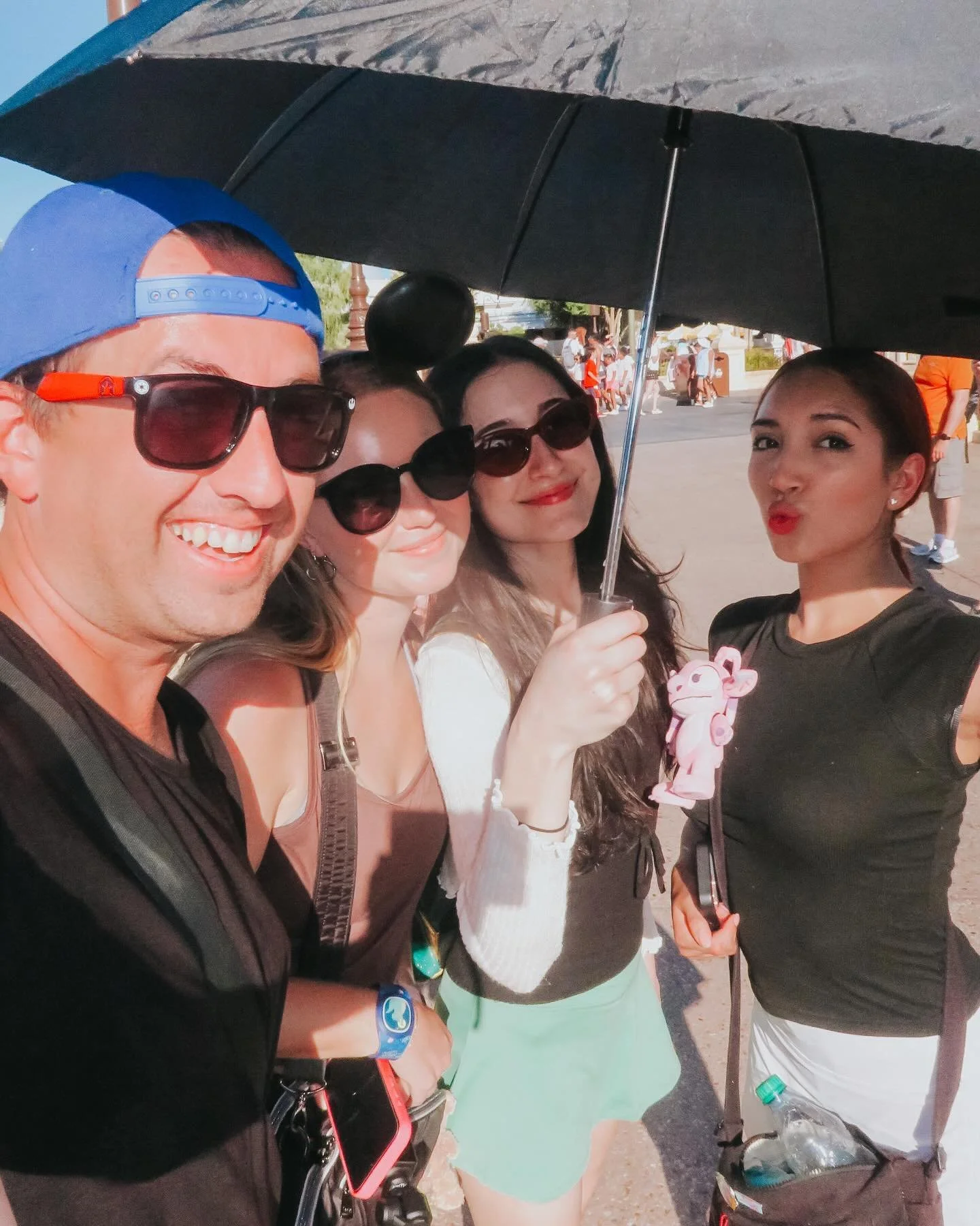 my main scoops 🍨

(it is illegal to comment that i made the same duck lips face in every one of these pics!! so don&rsquo;t bother!! i panicked!!! leave me alone!!!!)