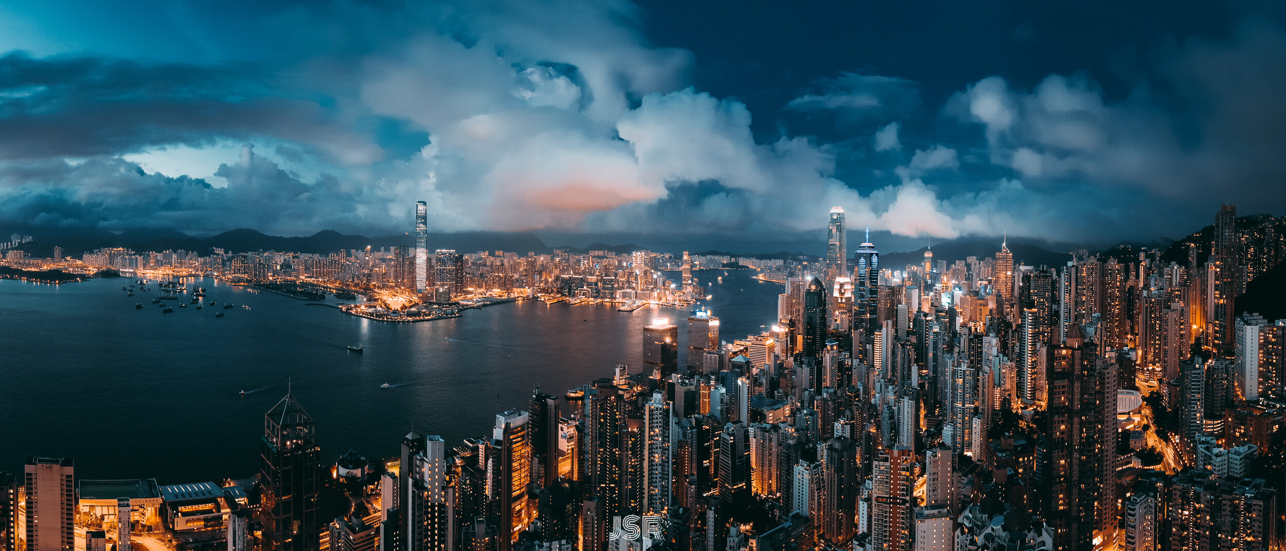 Hong Kong-2.jpg