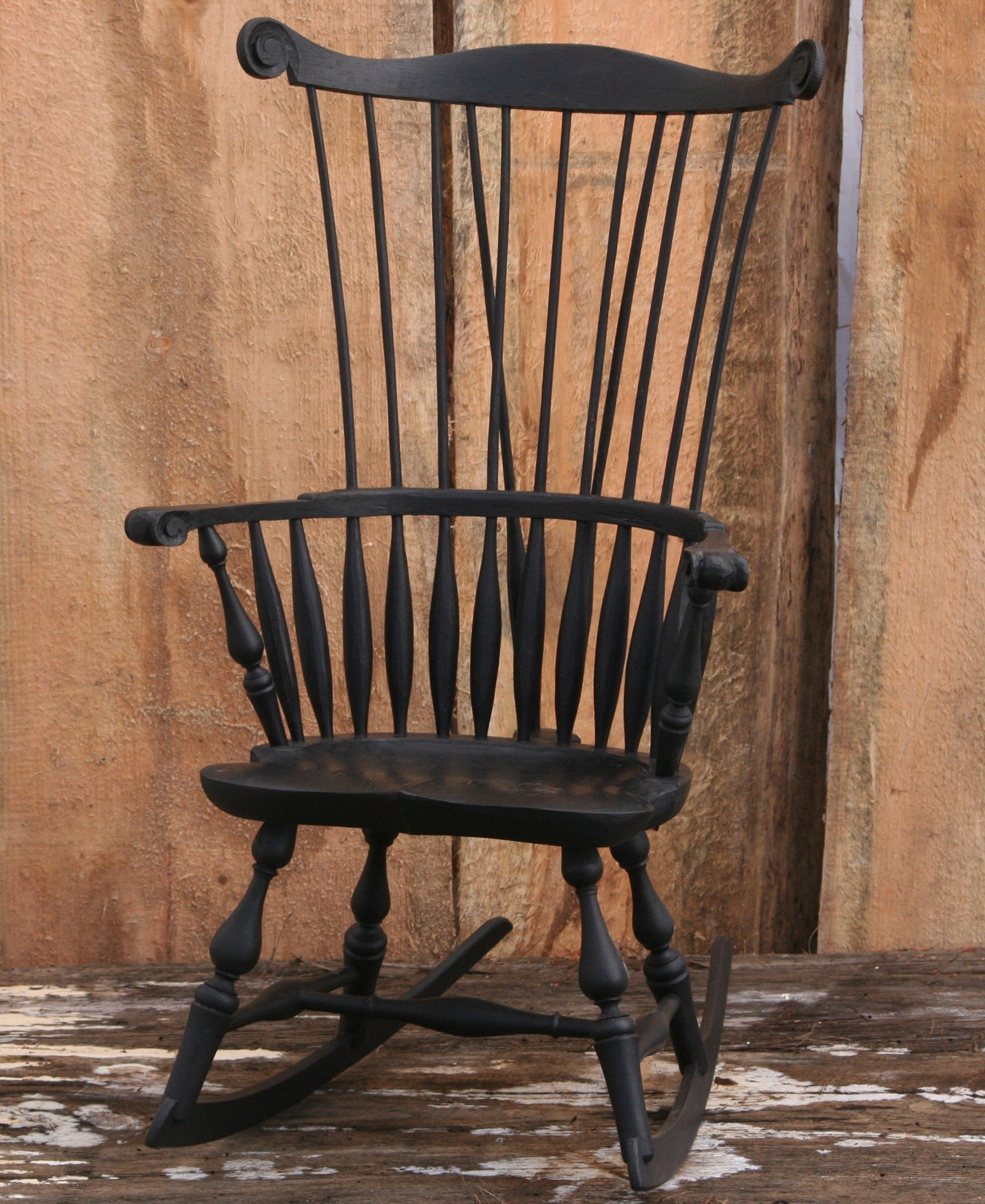 Comb Back Windsor scale model2.JPG