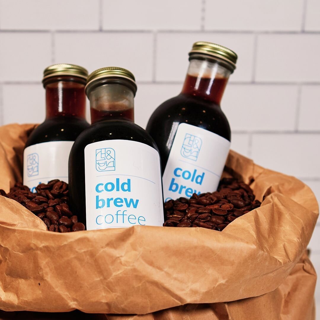 A workweek is never complete without your favorite Sul &amp; Beans Cold Brew drink in hand and your finished to-do list on the other.�� �🖤