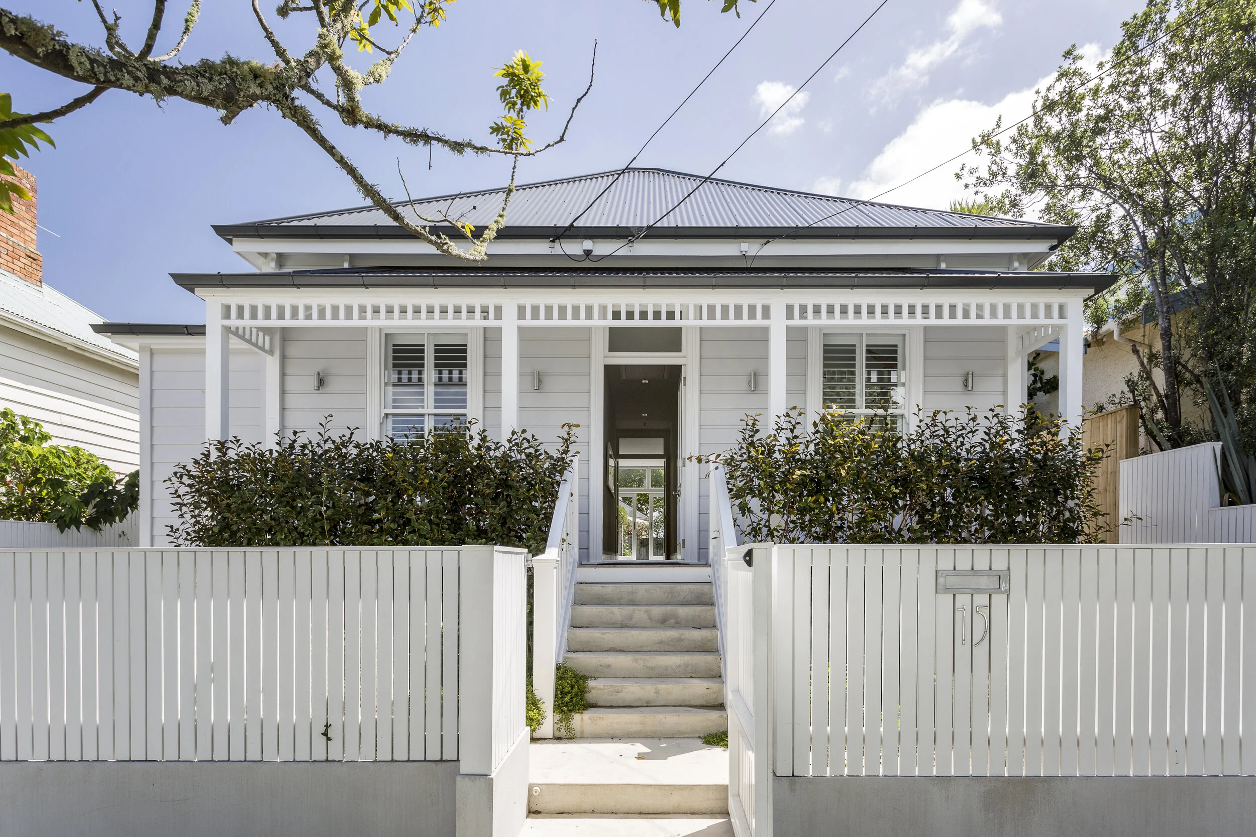 villa timber doors and windows