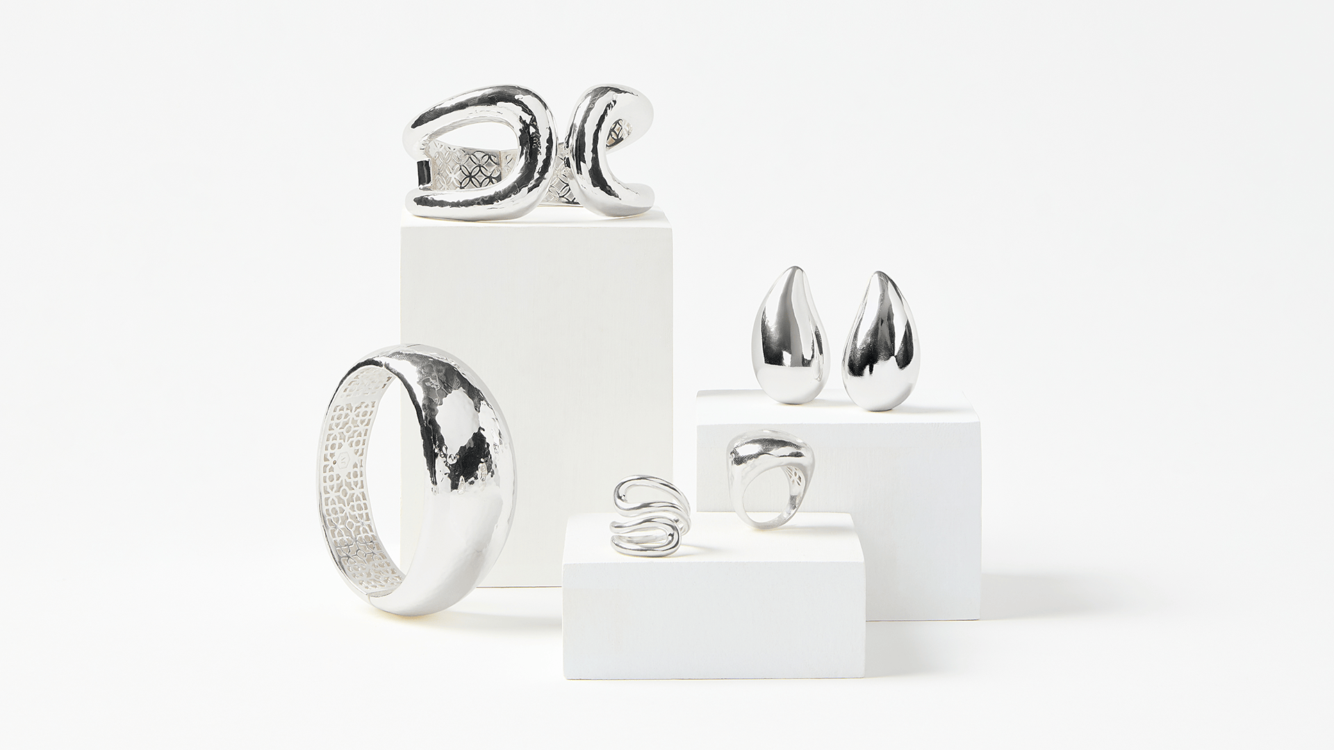 sculpturalsilver-croppedH.png