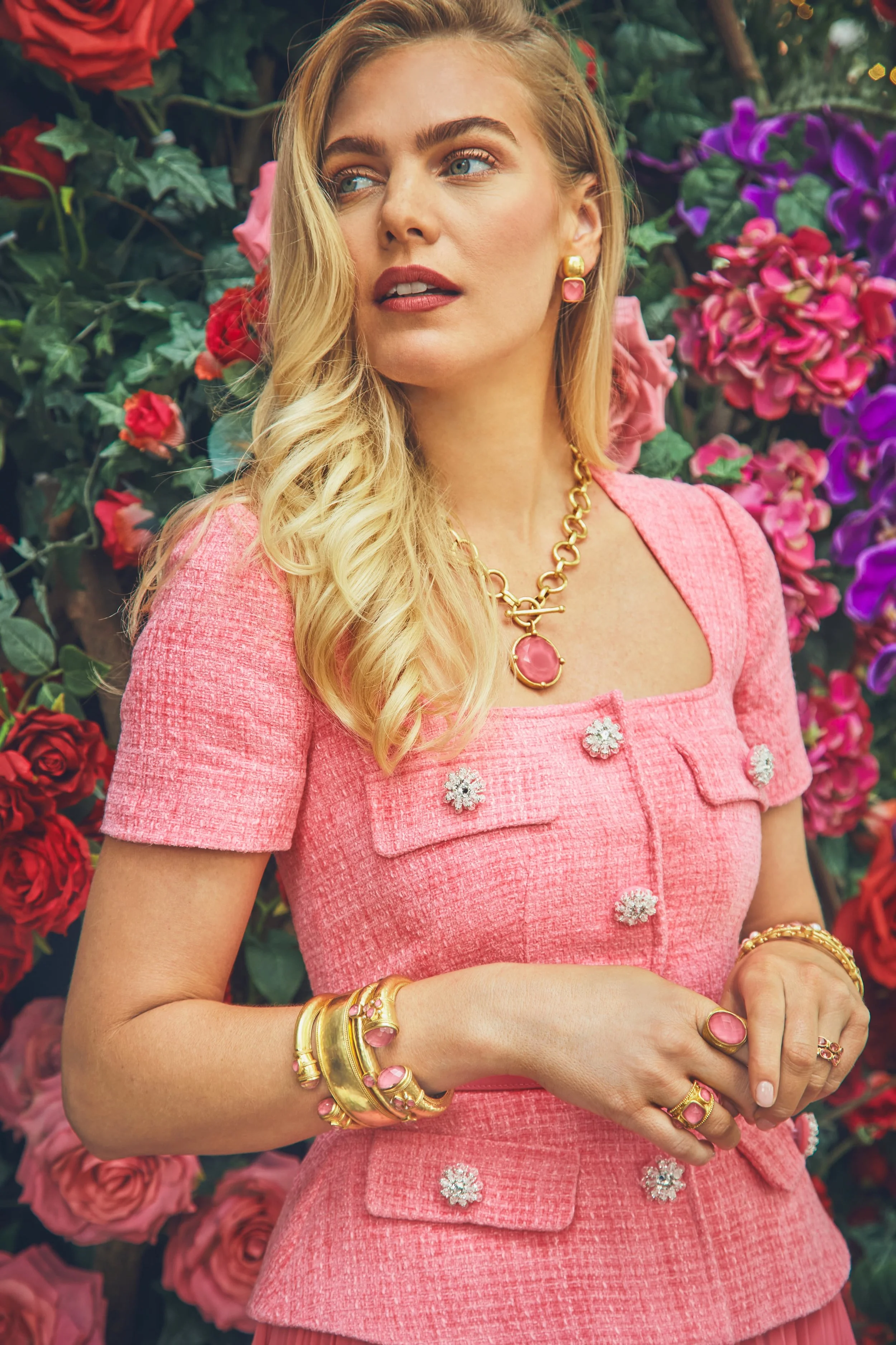 SU23_Social_Peony_Pink_1_Model_11.jpg