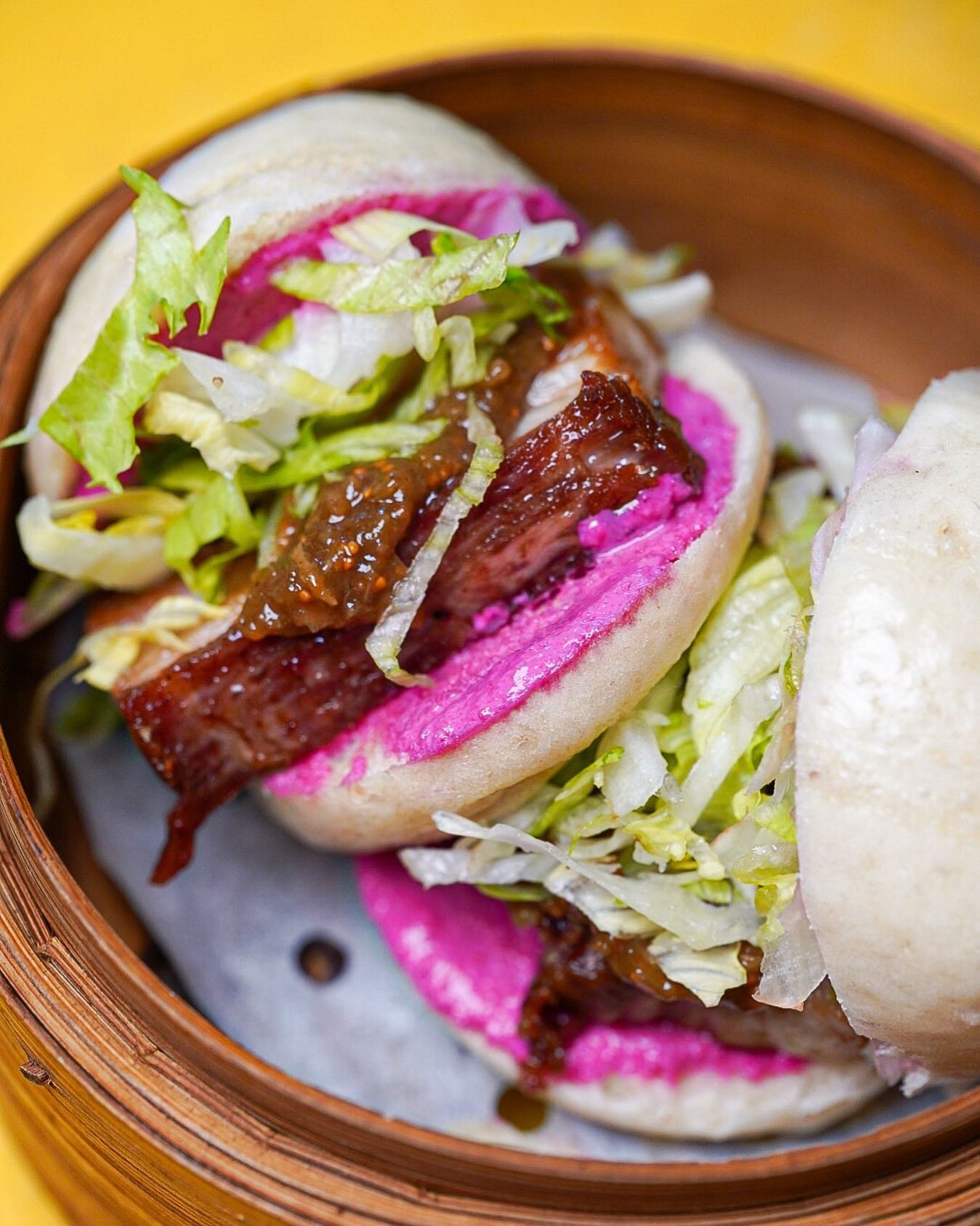 Pork Belly Mantou (Fall Menu) 

This fall menu, our 8-hr slow roasted pork belly is paired with a savoury fig jam, marinated fennel, lettuce, and pickled beet crema! 

-
Plus: enjoy 2 free pcs of our pork belly baos plus other great offers when you j