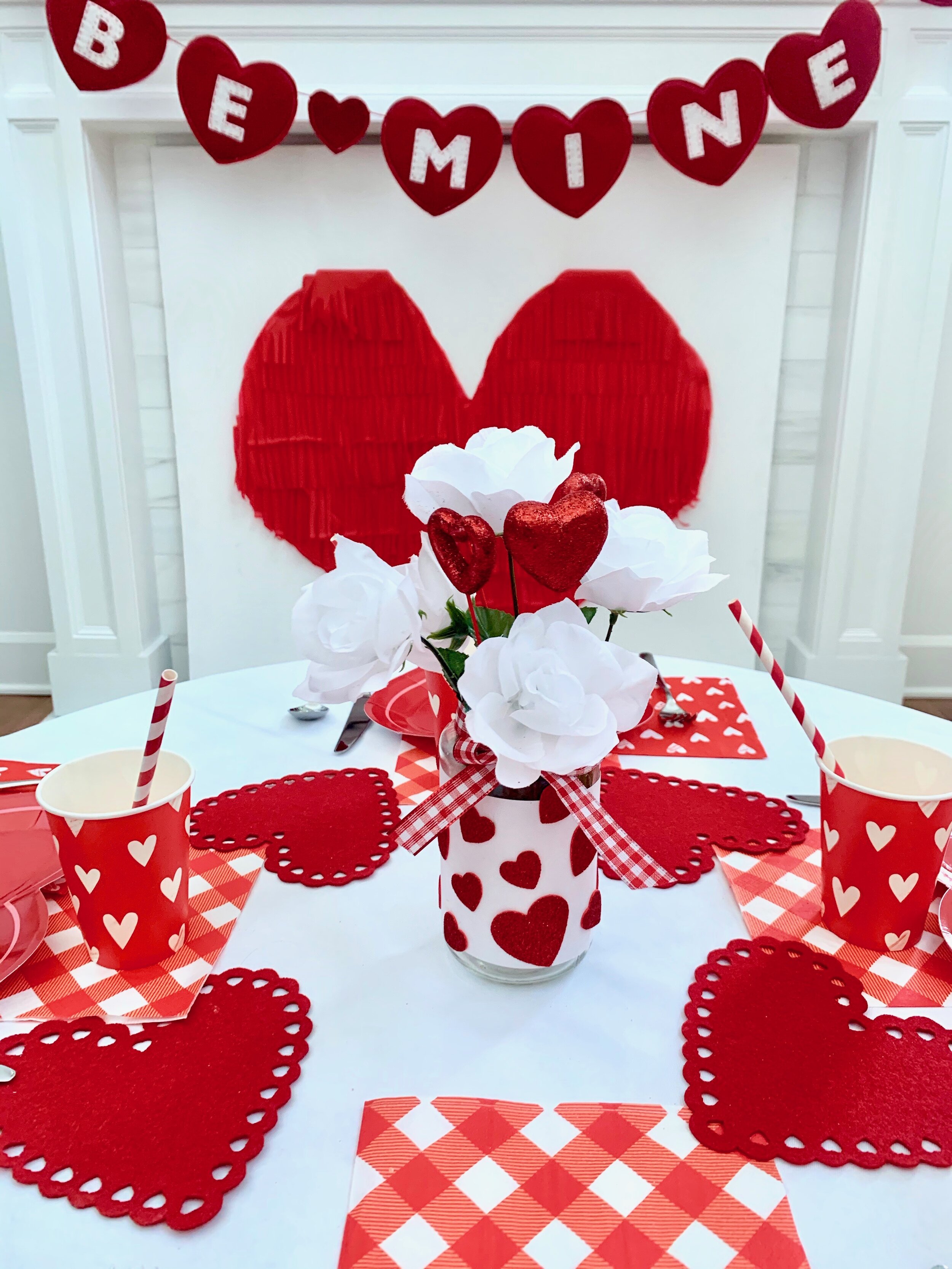 CELEBRATE IT VALENTINES DAY PARTY KIT. NEW Plates banner napkins straws  picks