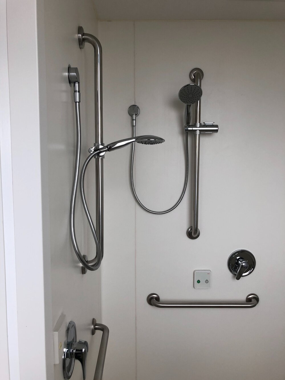 Wollongong Hospital Birth Unit shower heads
