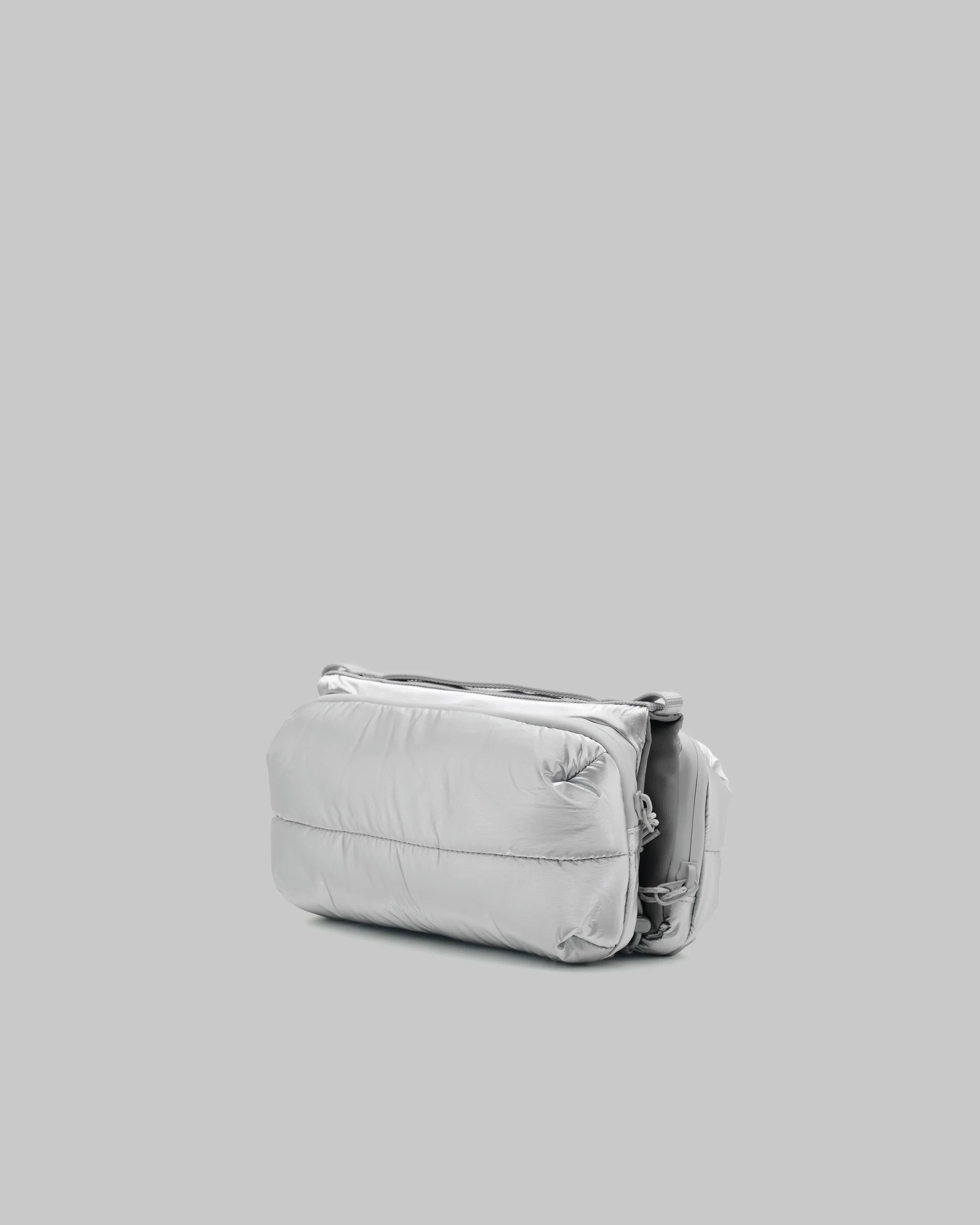 Sacoche Bottle Sacoche Medium Puffer Topologie Chrome effet métallisé
