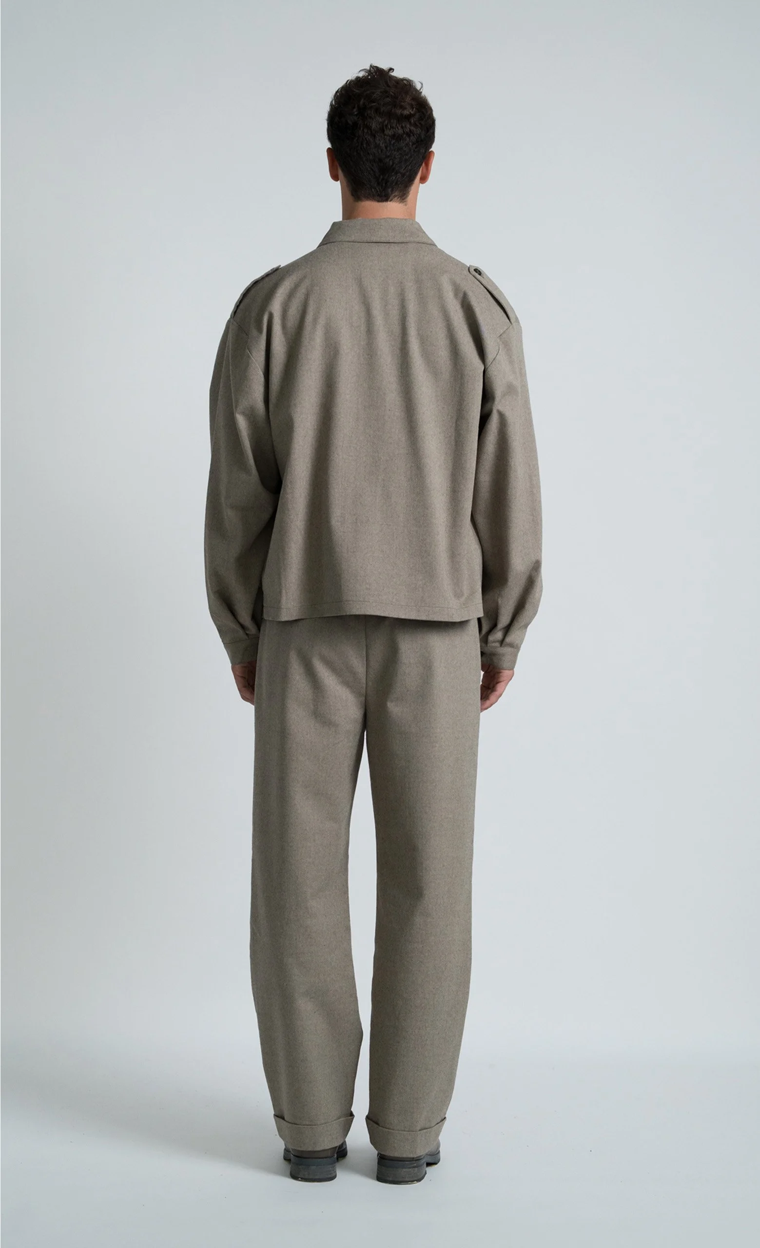 NEW_VINTAGE_BEIGE_07.jpg