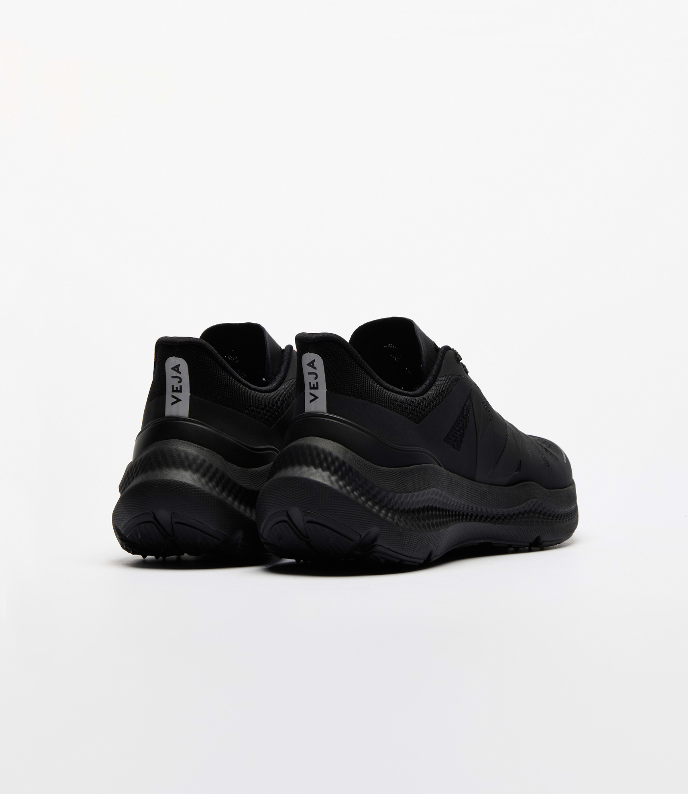 Chaussures de running VEJA Condor 3 Advanced Full Black, baskets noires en Engineered-Mesh respirant avec semelle technique, fabriquées au Brésil