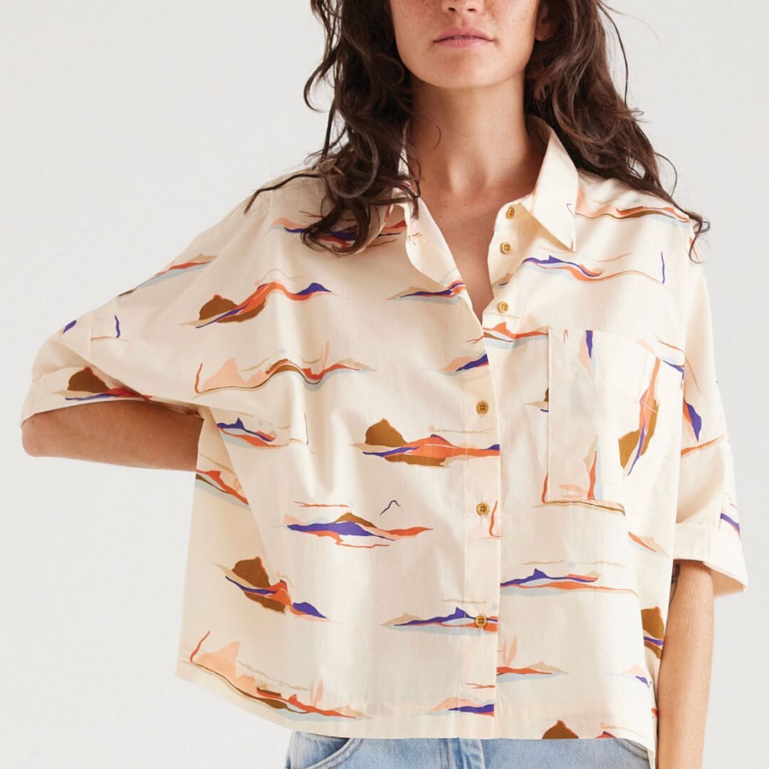 GRAND CANYON ⛰️ 

Une chemise qui vous fais voyager ✈️
Motif exclusif ! 
 
#twinsconceptstore #createurfrancais #mode #lifestyle