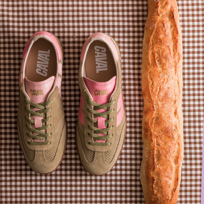 Baskets asymétriques Olive Powder CAVAL | Twins Concept Store